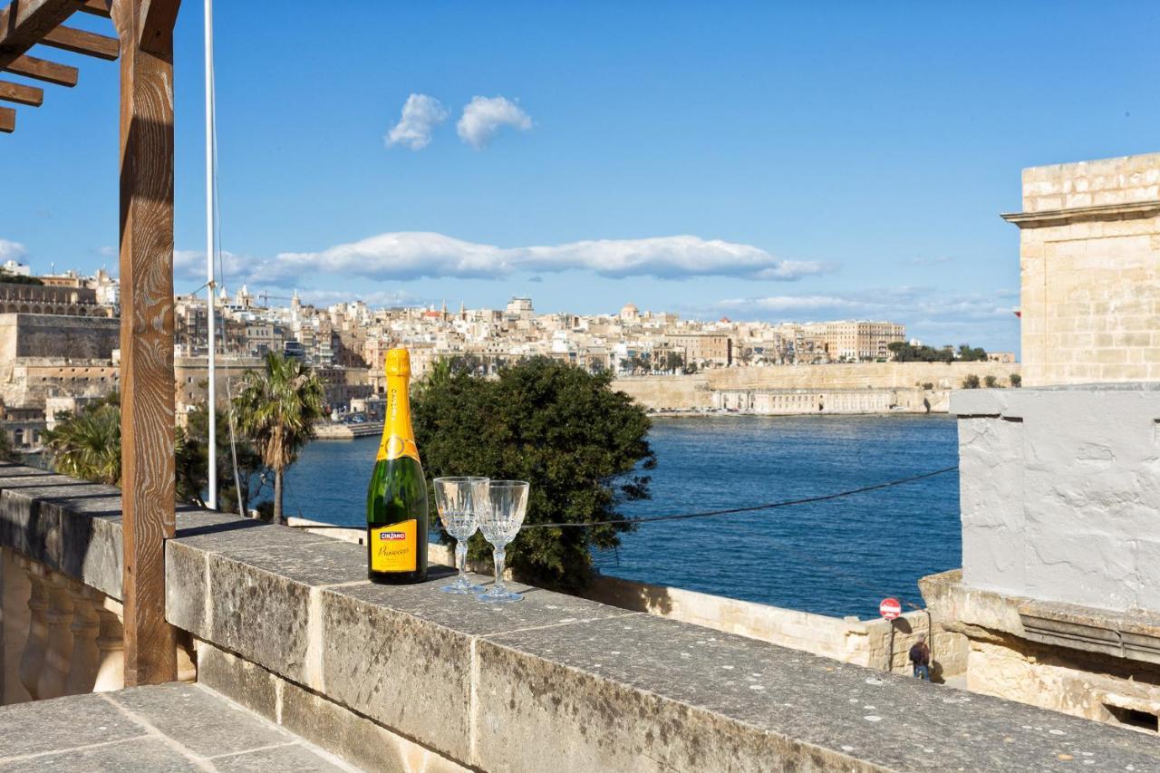 Traditional Maltese Townhouse, Roof Terrace And Views Senglea Ngoại thất bức ảnh