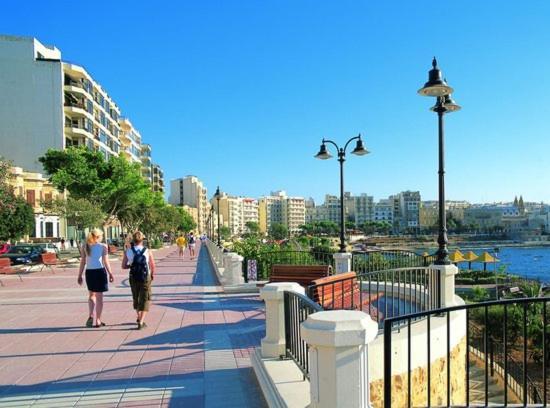 Traditional Maltese Townhouse, Roof Terrace And Views Senglea Ngoại thất bức ảnh