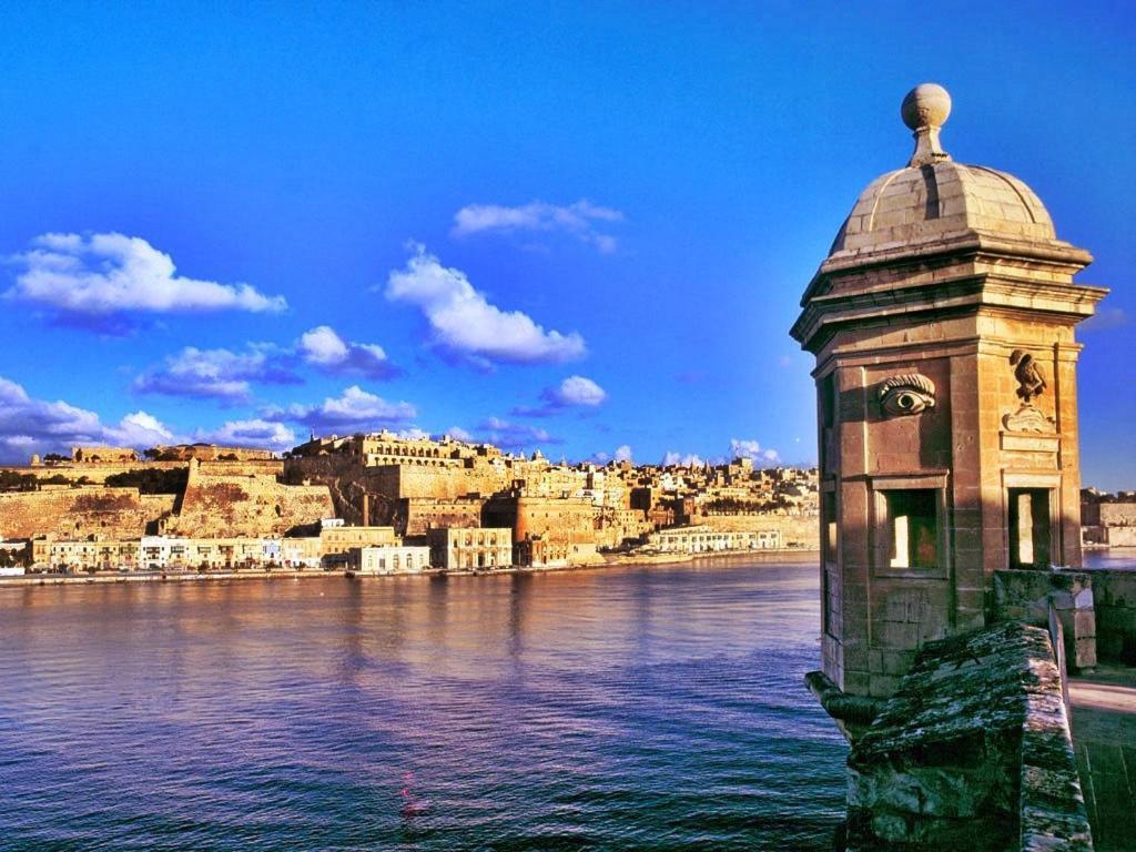 Traditional Maltese Townhouse, Roof Terrace And Views Senglea Ngoại thất bức ảnh